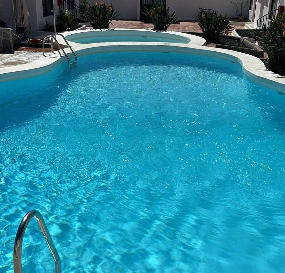 Lukite House Apartment Tias